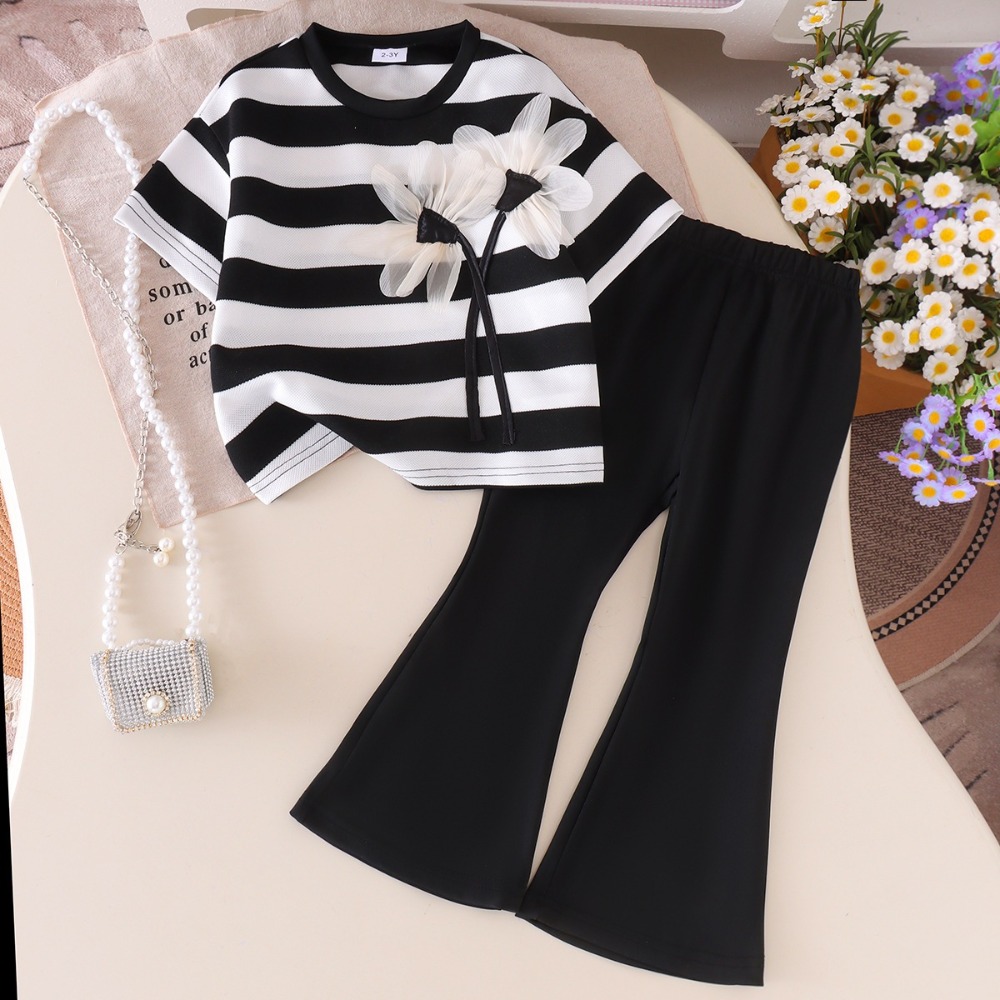 New Arrival Children Monochrom - Monochrome Suit Set 评论和价格