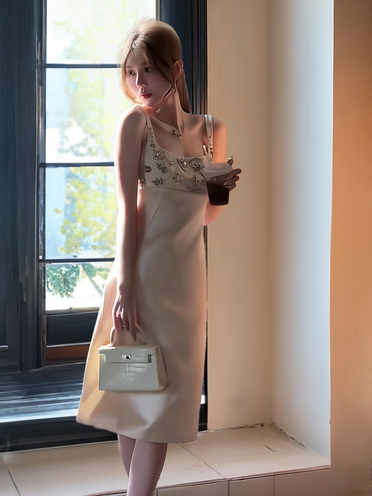 Elegant Heavy Work Satin Eveni - Women Luxury Formal Wear 评论和价格